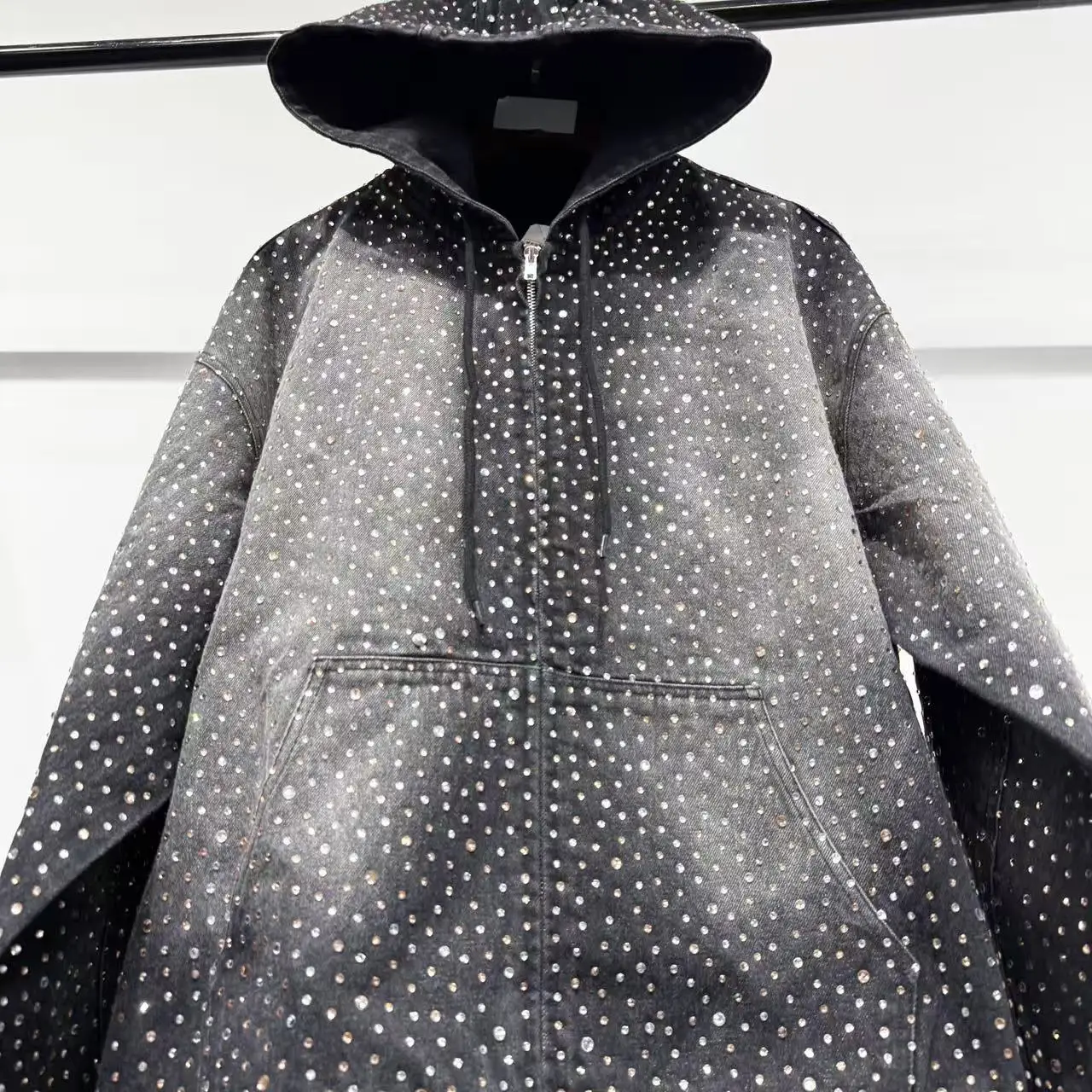 SALATI OEM & OEM Customizable New Design Rhinestone Hoodies Streetwear Style Winter Cotton Oversized Men Rhinestone Hoodie gallery 5