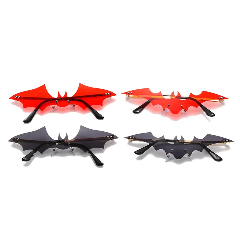 2024 Personality Bat Sunglasses for Men and Women Europe and the United States Trend Dazzling Street Sunglasses Sunglasses