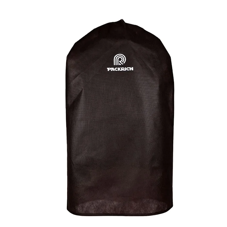 hanging garment bag
