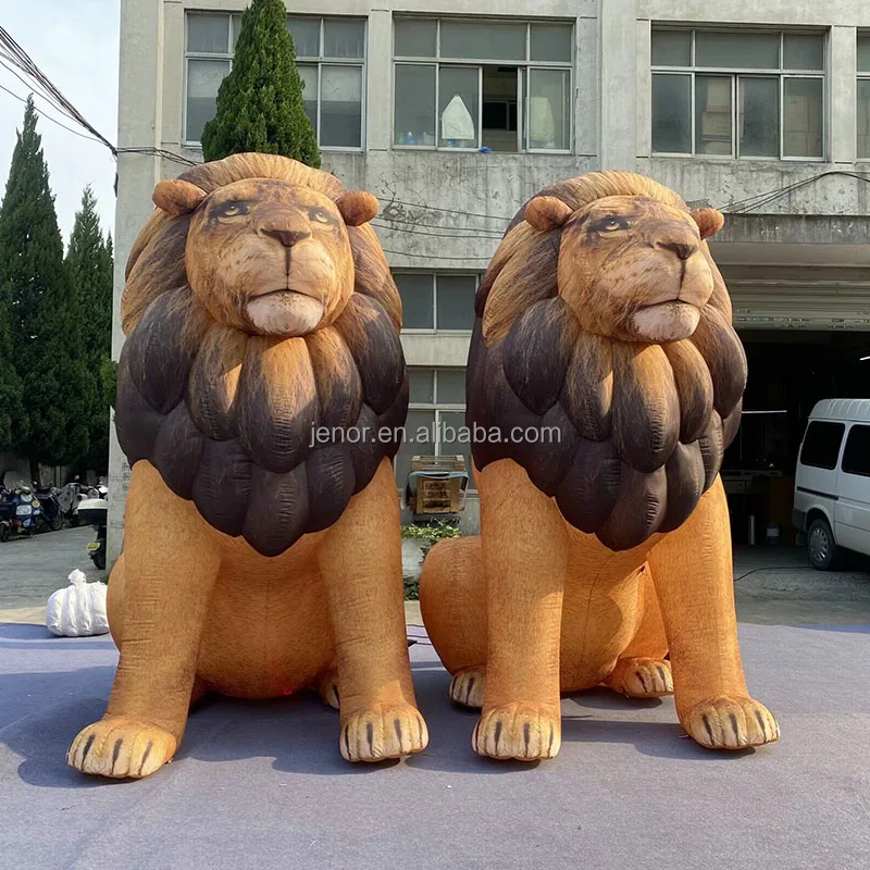 The lion king in the Forest Inflatable lion Inflatable Jungle Animal ...