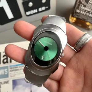 Hot Sales Custom Logo Luxury Watch for Men Waterproof Special Shaped Wristwatch Men Fashion Y2K Quartz Watches