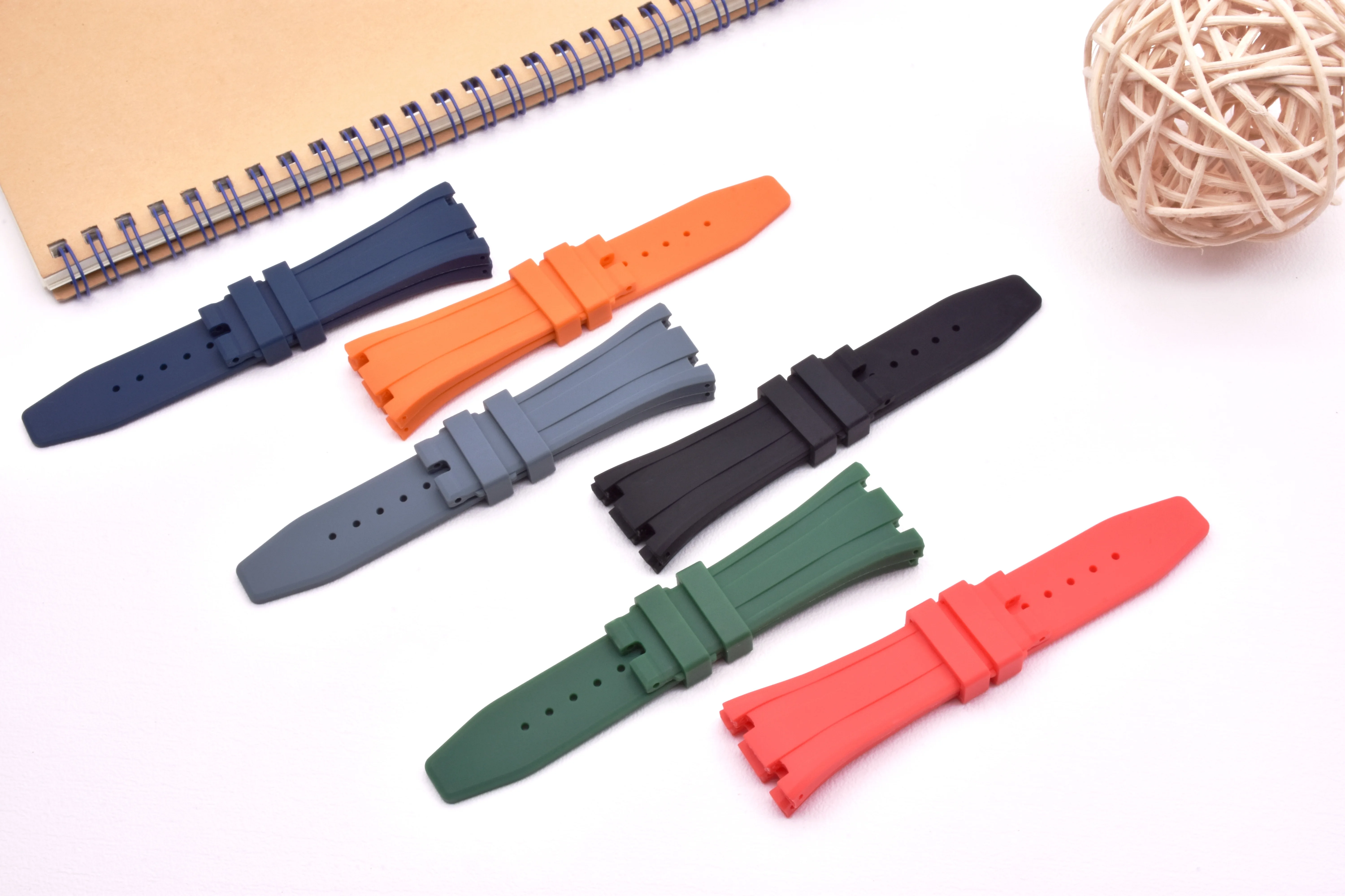 Most Affordable Luxury Silicone 25 mm Watches Band GRD62103_K0026532 main image 0