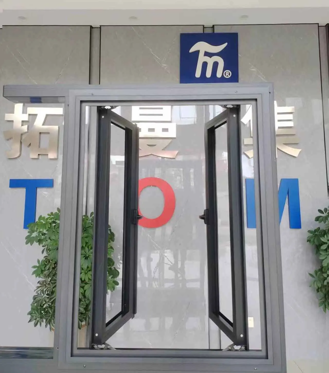 TOMA High Quality Heat and Sound Insulation Anti Theft Tempered Glass Aluminum Casement Nailing Fin