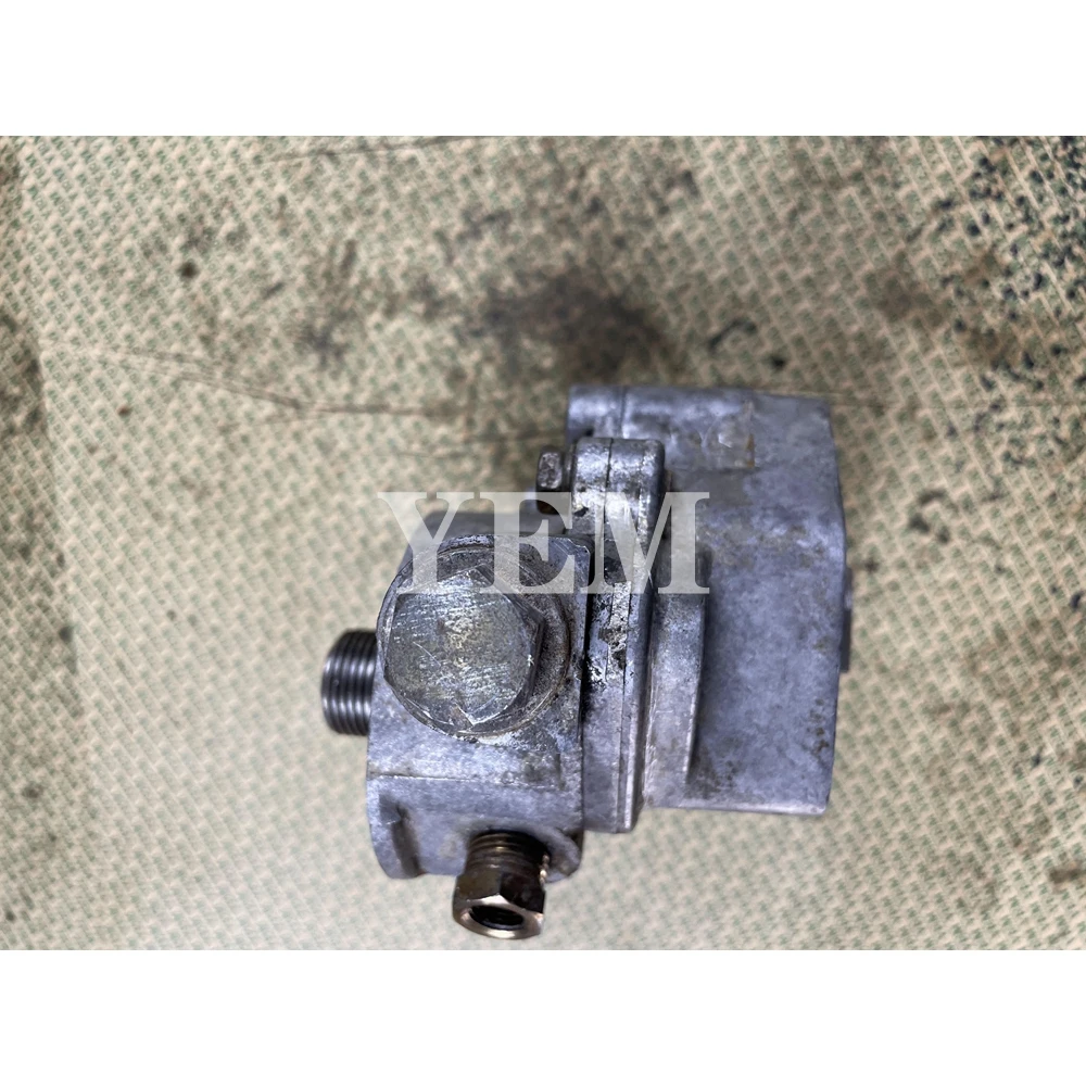 Replaces 3KC1 Oil Pump for Isuzu Excavator Engine 2