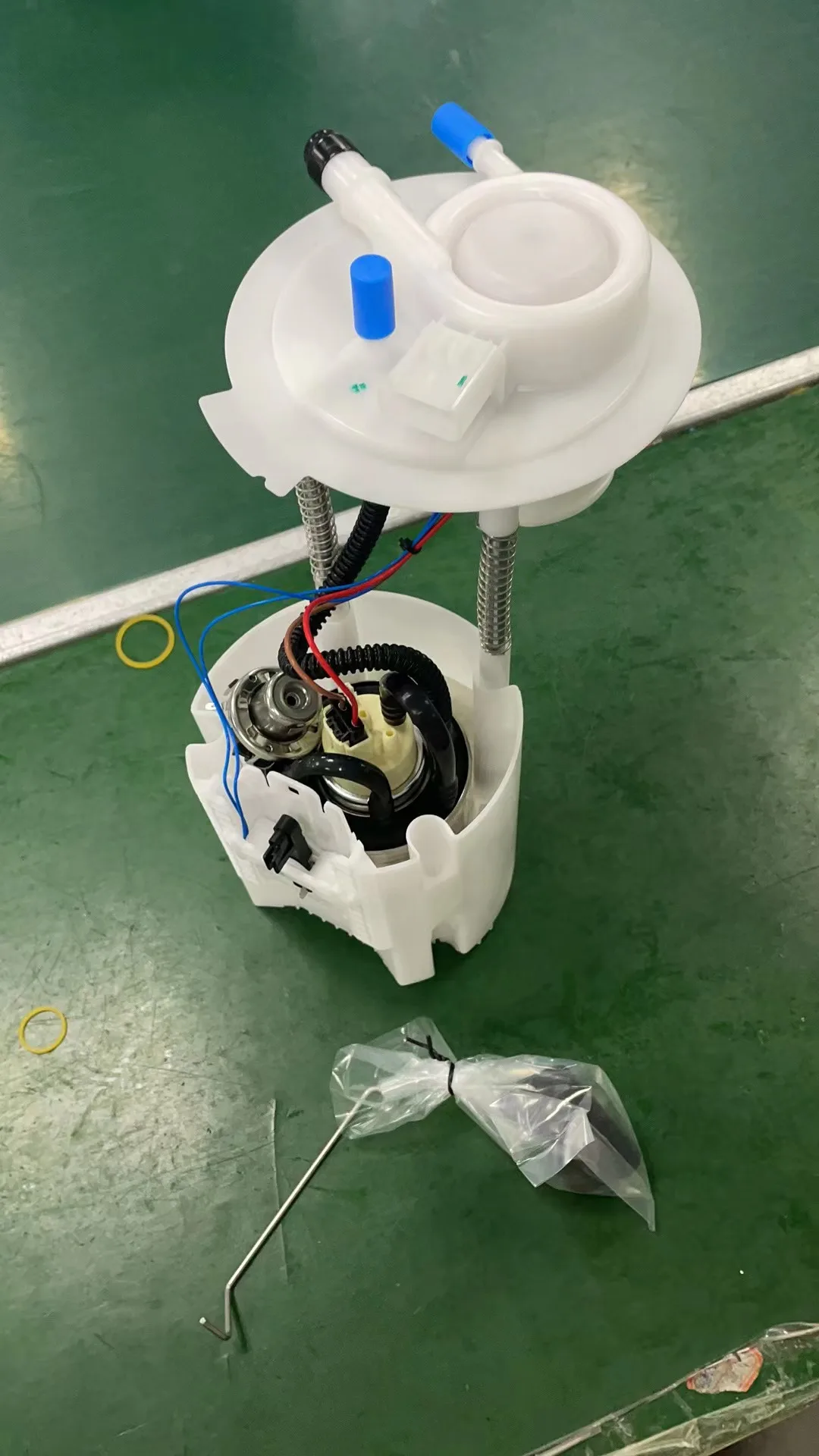 68084383ad High Quality Factory Direct Sale Fuel Pump E7280m Fit For