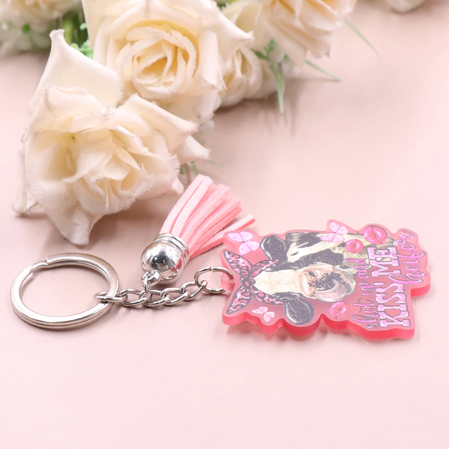 MD147KH1306 New Product Stainless Steel Shut Kiss Me Heifer TRENDY Valentine's Day Acrylic Keychain Gift Keychain factory