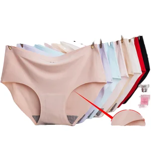 Women's Traceless Ice Silk Summer Thin Boyshort Super Comfortable Everyday Solid Underwear Medium Waist Large Size Knitted