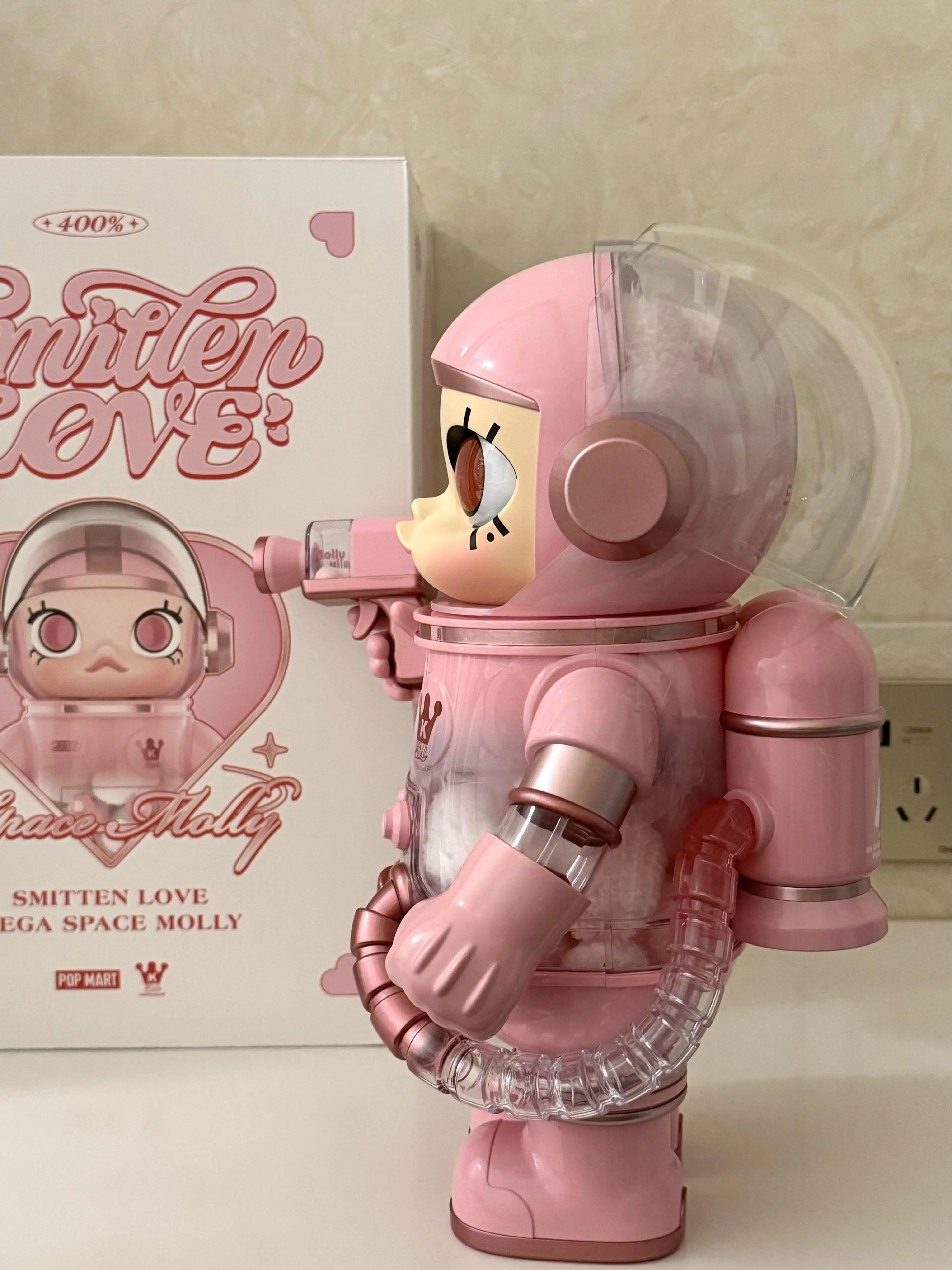 Wholesale POP MART Mega Space Molly Smitten Love 400% Figure
