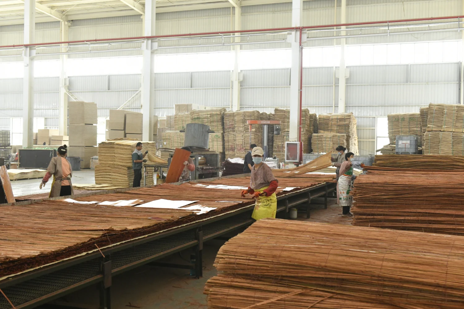 Wholesale Plywood Prices 9mm 12mm 18mm Black Film Faced Plywood Plywood 