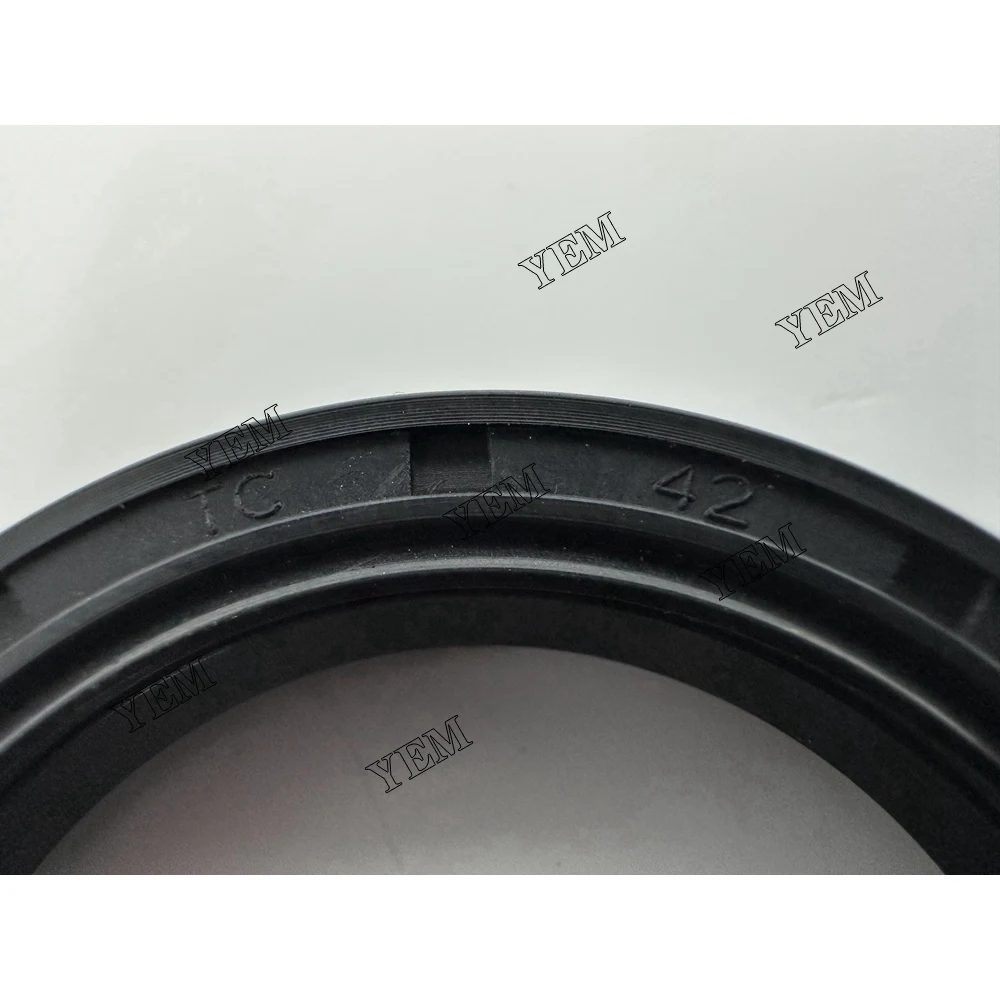 For Kubota Engine D1102 Crankshaft Front Oil Seal Spare Part Engine Repair Kit 5