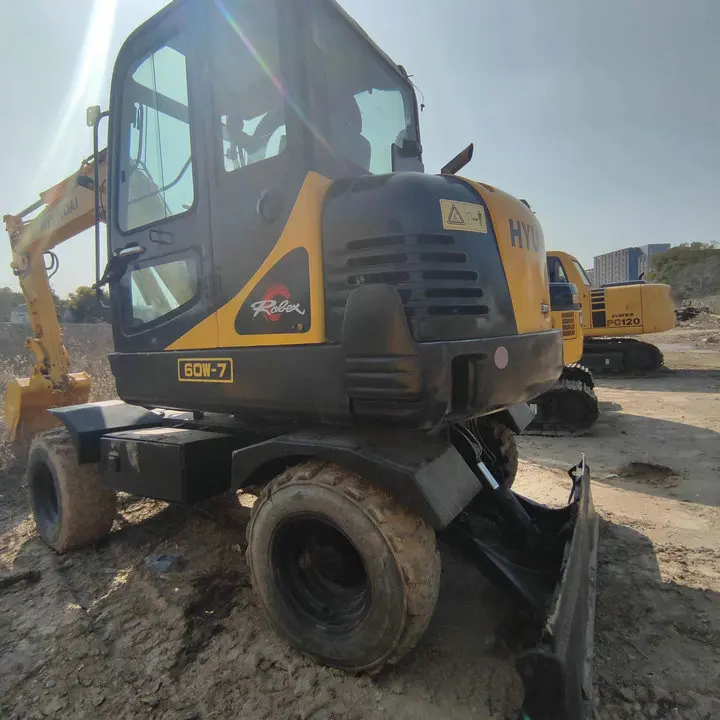 Used Excavator HYUNDAI R60W-7 ROBEX 60W-7 6 Tons Hydraulic Crawler Digger  Original Korea hyundai 210w-7 375lc-7h