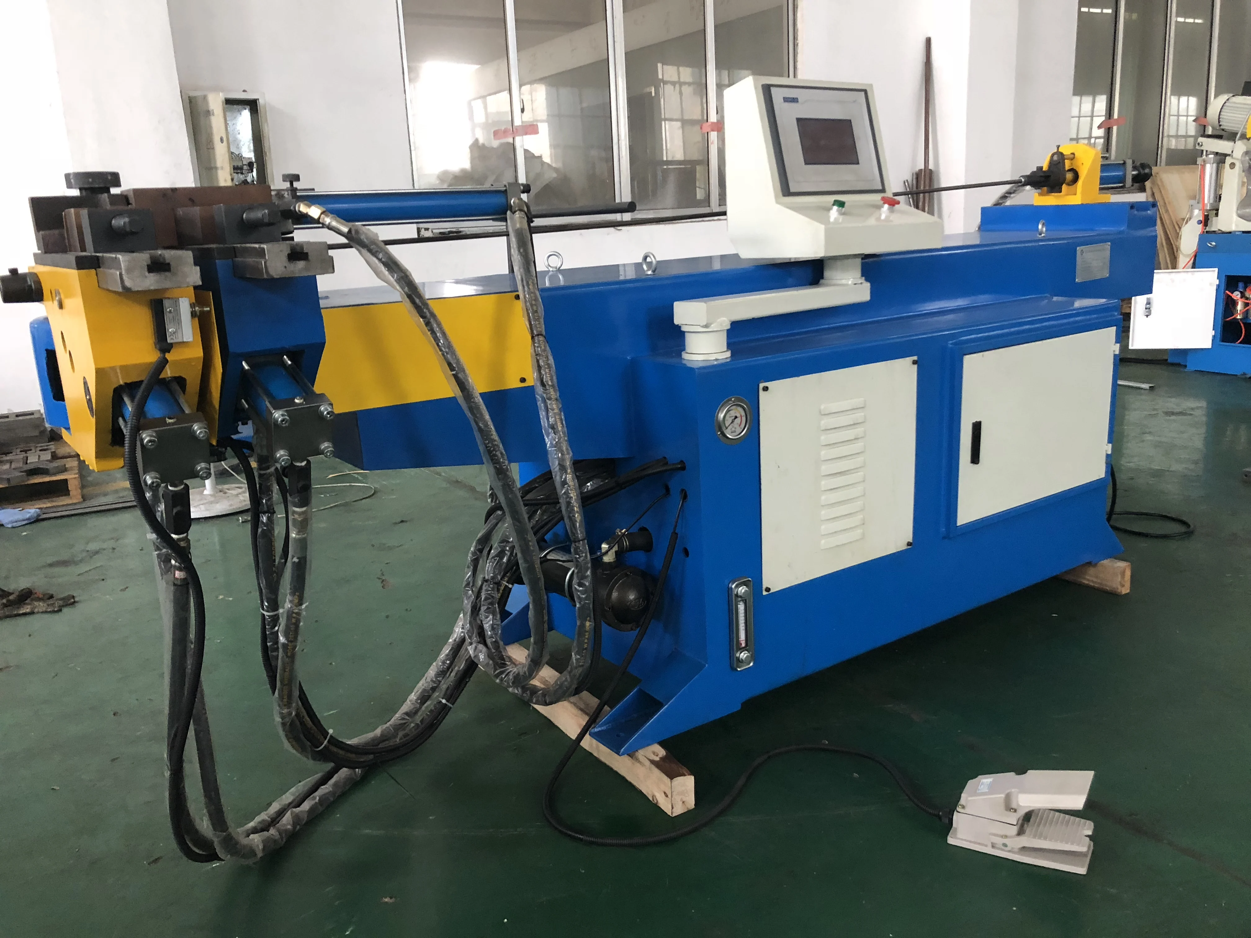 Square Rectangular Pipe Bending Machine Semi-automatic Pipe and Tube Bender for Steel Bar Iron Metal Max Diameter 50mm