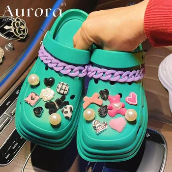 Wholesale Luxury Upper Shoe Decoration Buckle Clog Charms for Designer Slippers Clothing Decorative Accessories shoes chains