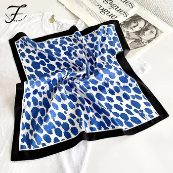 FIONA Custom Wholesale Blue Leopard Print Small Square Silk Scarf Spring and Summer New Fashion Satin Silk Scarf