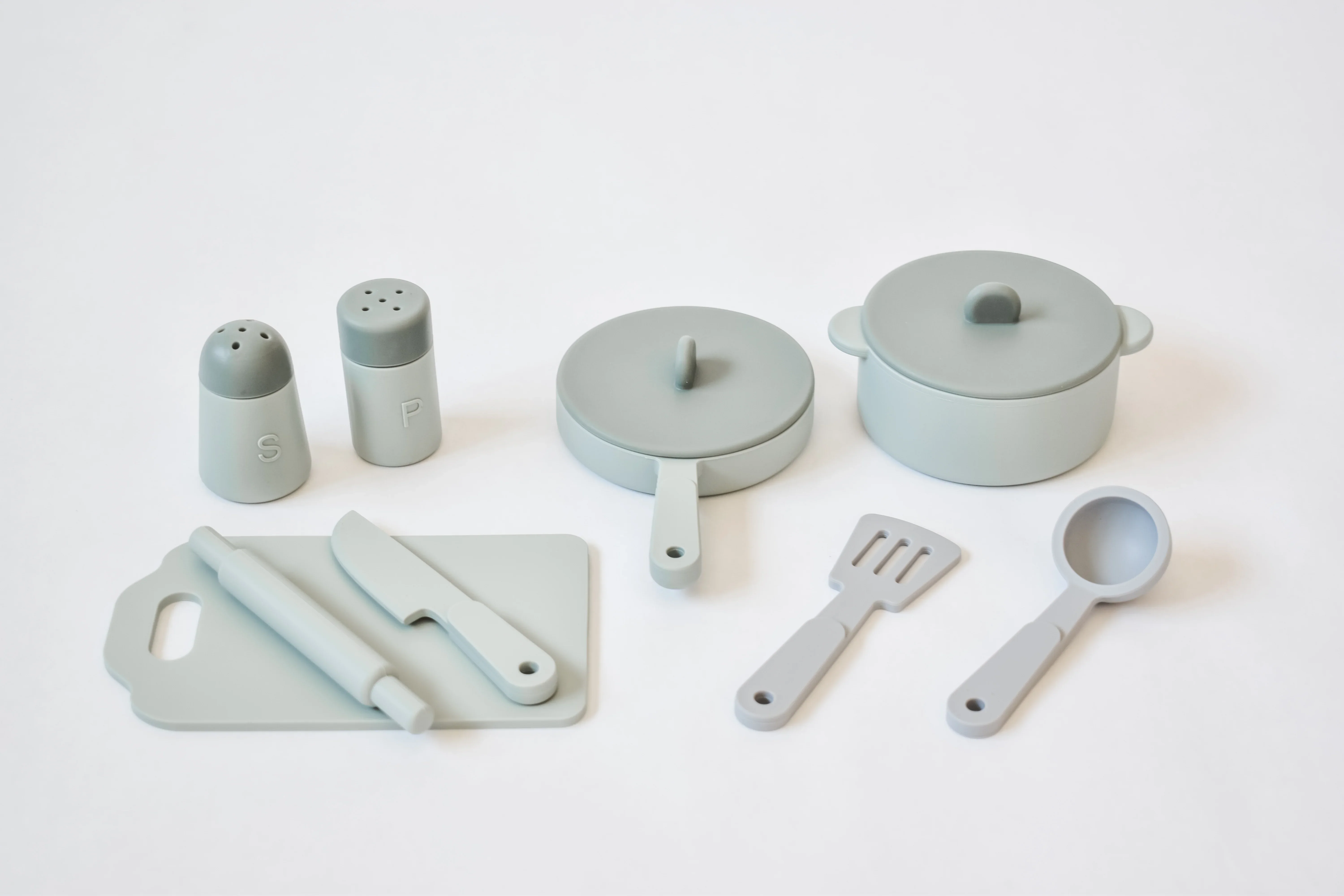 CPC Tested Silicone Kitchen Toy Kits for 3+ Toddlers, Role Playing Little Cooker Having Fun at Home Preschool