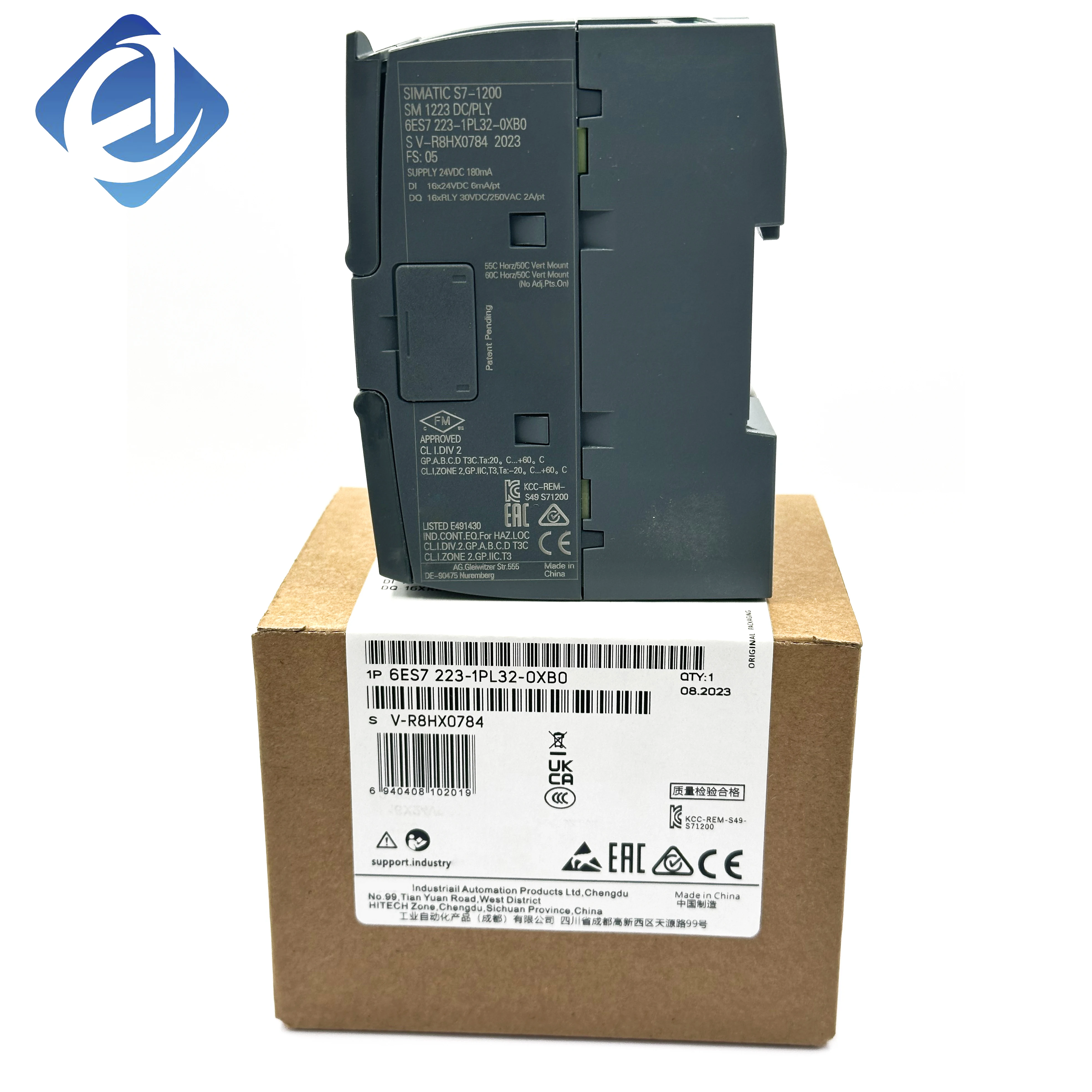 New Original 6ES7 223-1PL32-0XB0 6ES7 223-1PL32-0XB0 S7-1200 digital mixed I/O module, 16DI/16DO switching signal points, stable signal response. Easy DIN rail installation, flexible system expansion