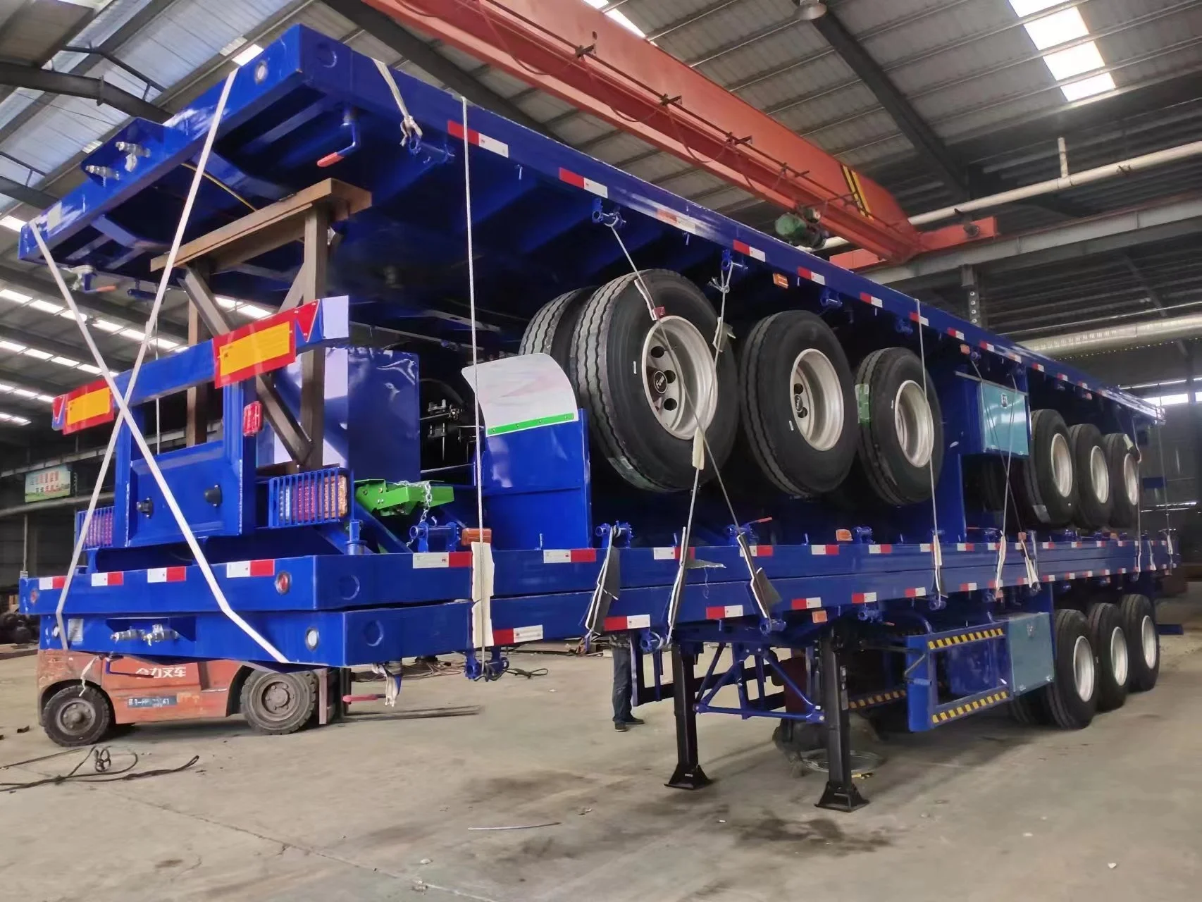 Transport Semi Trailer Car Carrier Truck Trailer 20 Ton Flatbed Truck