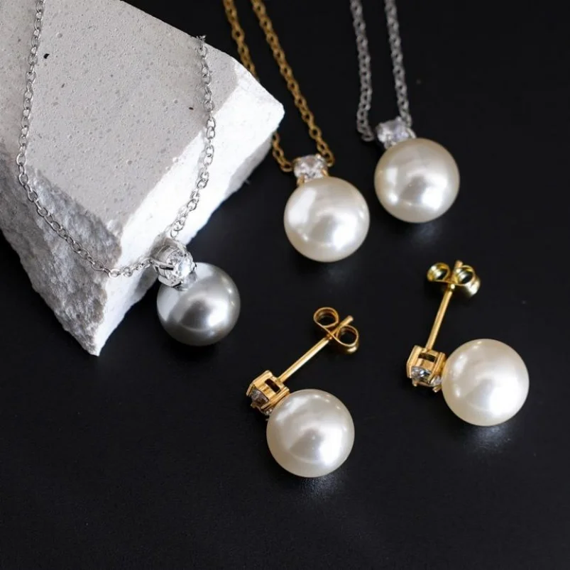 Lincy 18K Gold Plated Pearl Zirconia Necklace for Women