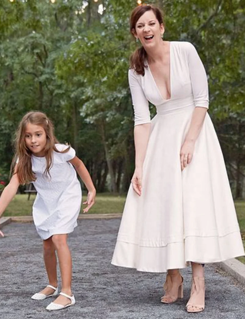 Shop Our #1013 Wedding Dress - Simple Audrey Hepburn Style