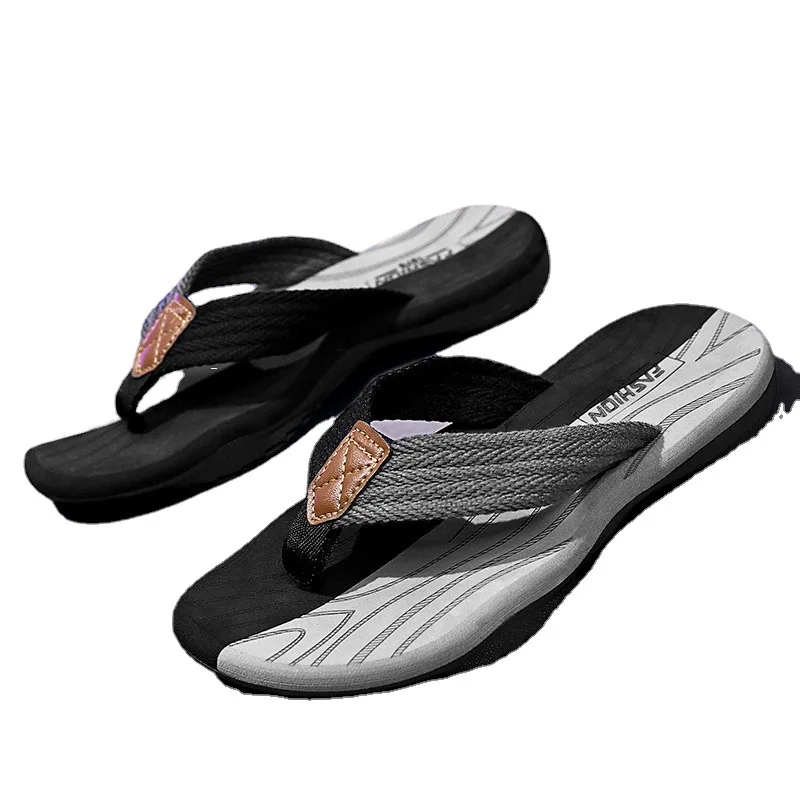 20 sandalias para hombre con las que querrás dejar de ponerte tus  deportivas favoritas este verano | GQ España