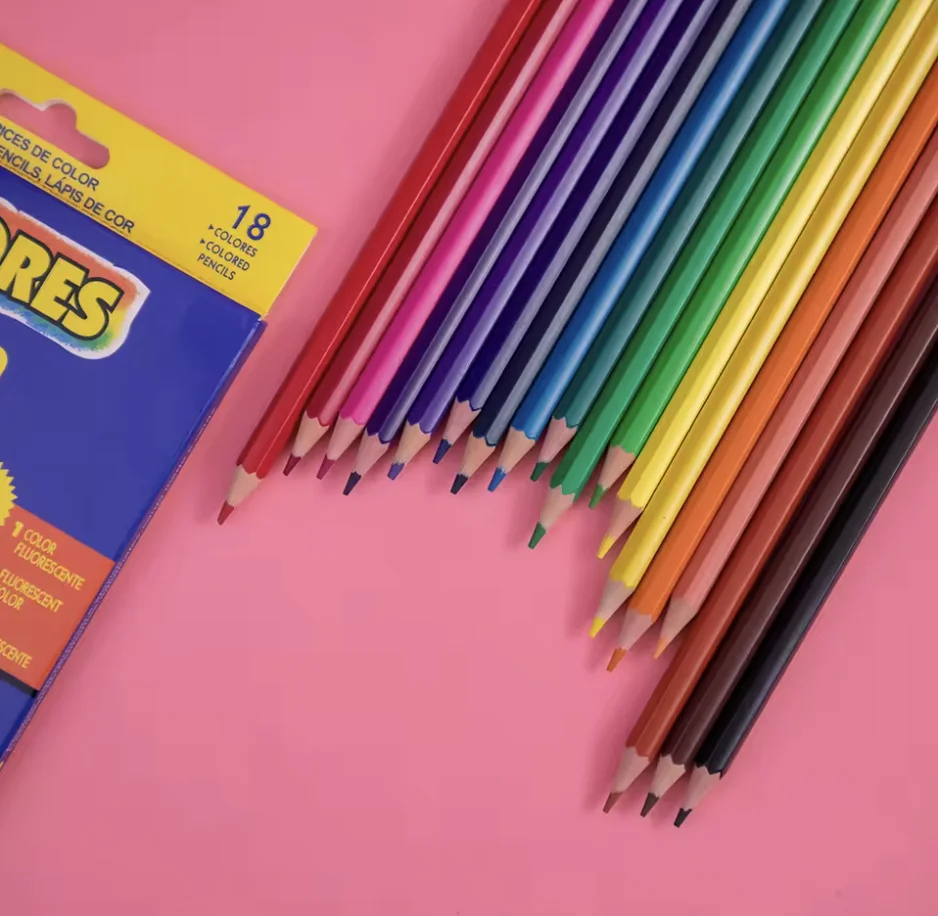 Set di matite colorate multicolore di alta qualità all'ingrosso, atossiche ed ecocompatibili, ideali per disegnare su legno con i bambini._voghion.com
