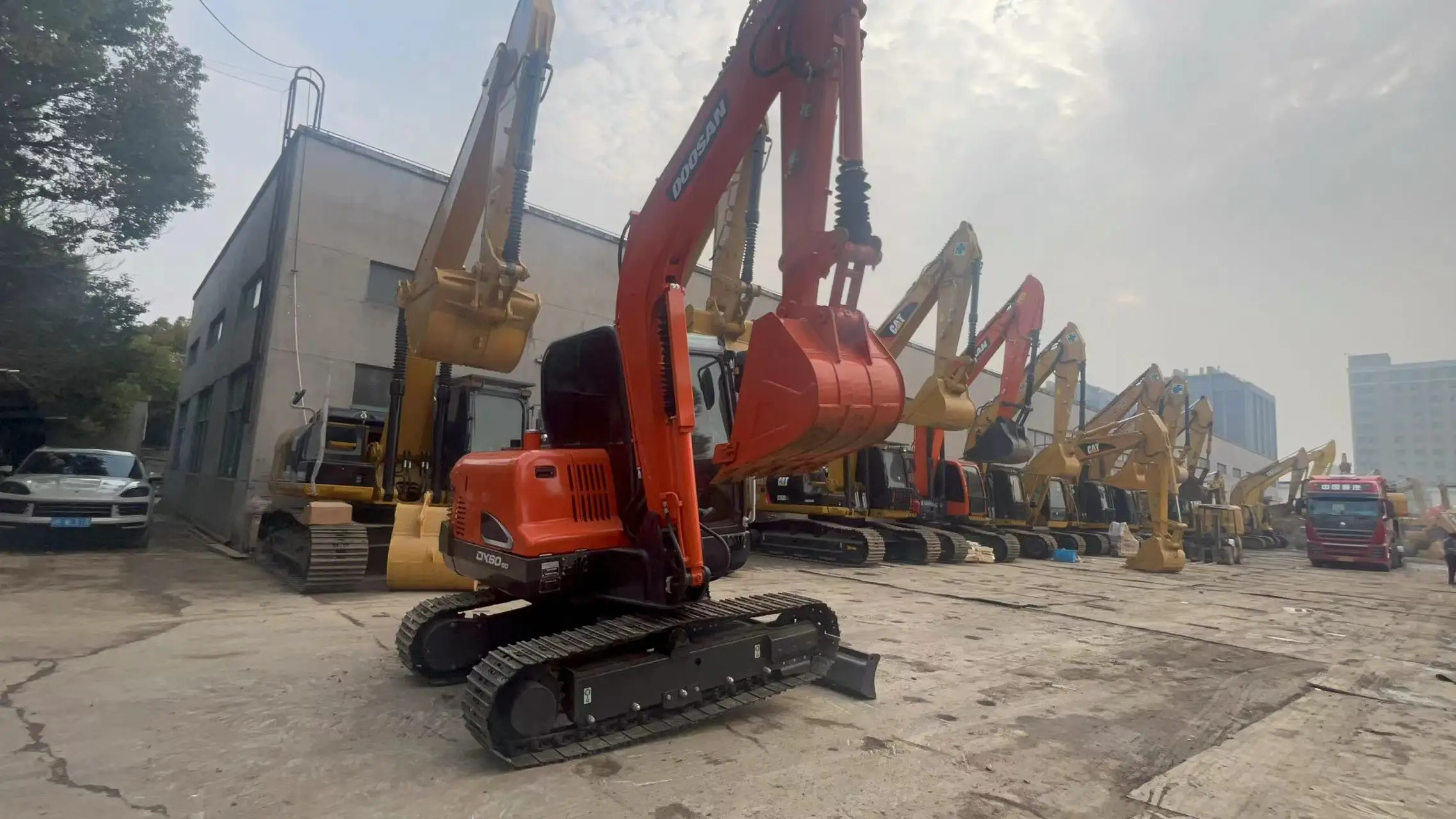 6 Ton Mini Used Doosan Dx60 Excavator Doosan Dx 60 Hydraulic Crawler ...