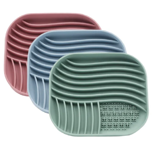 Food Grade Silicone Sustainable Pet Slow Feeder Food Licking Bowls Microwave Dishwasher Safe