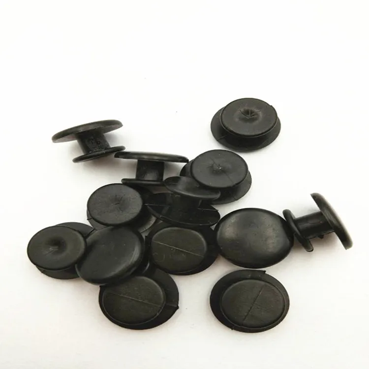 croc back buttons