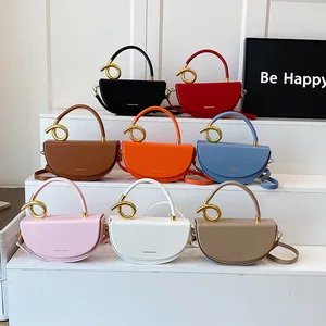 2026 Designer Purses Famous Brands Saddle Bag Crossbody Over Shoulder Bag Ladies Hand Bags Small Luxury Handbags for Women