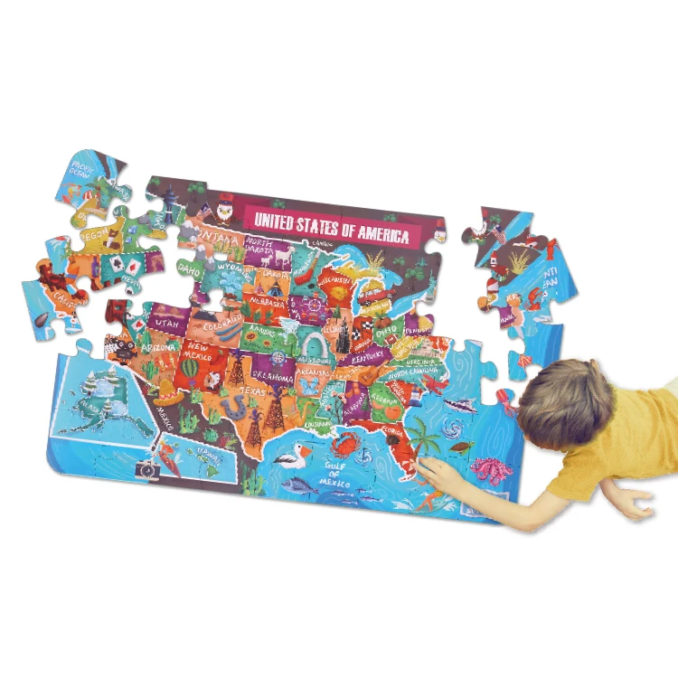 Map of the USA. Floor Puzzle for kids play with classic games like blocks and puzzles