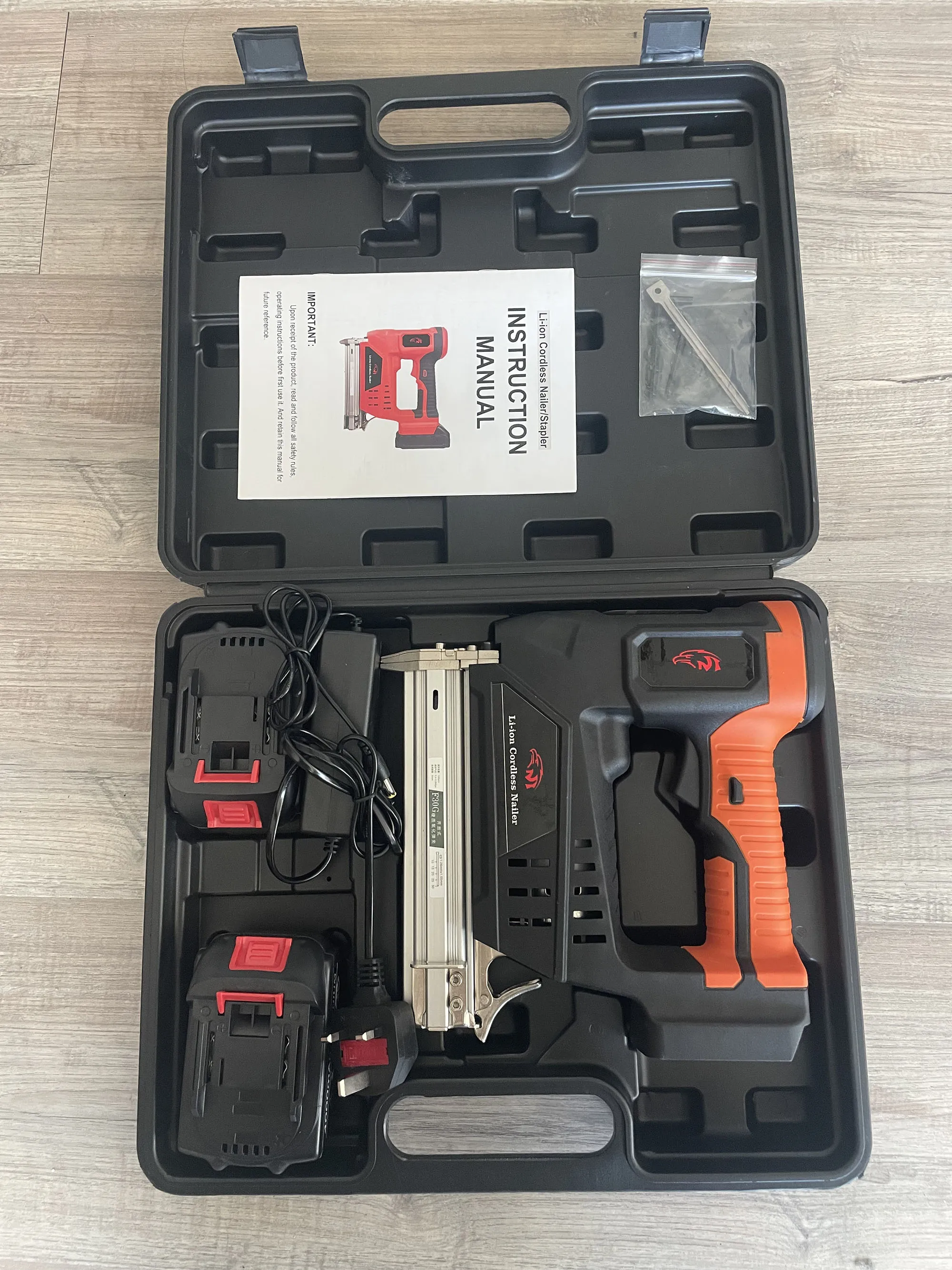 F30 High Power Lithium Electric Staple Gun Cordless Shooting Nail Guns