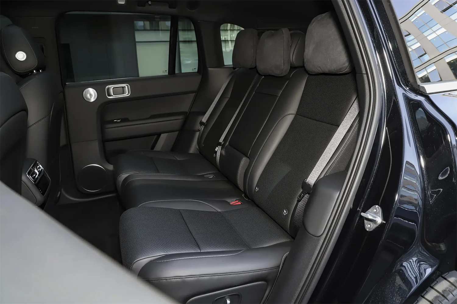 2024 Hybrid Li Auto L6 Luxury Electric Car vehicles 4WD Lixiang L6 Hybrid SUV New Energy Vehiclel