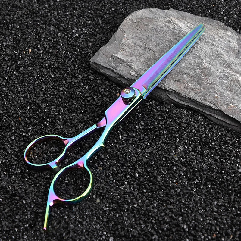 Professional hair cutting scissors