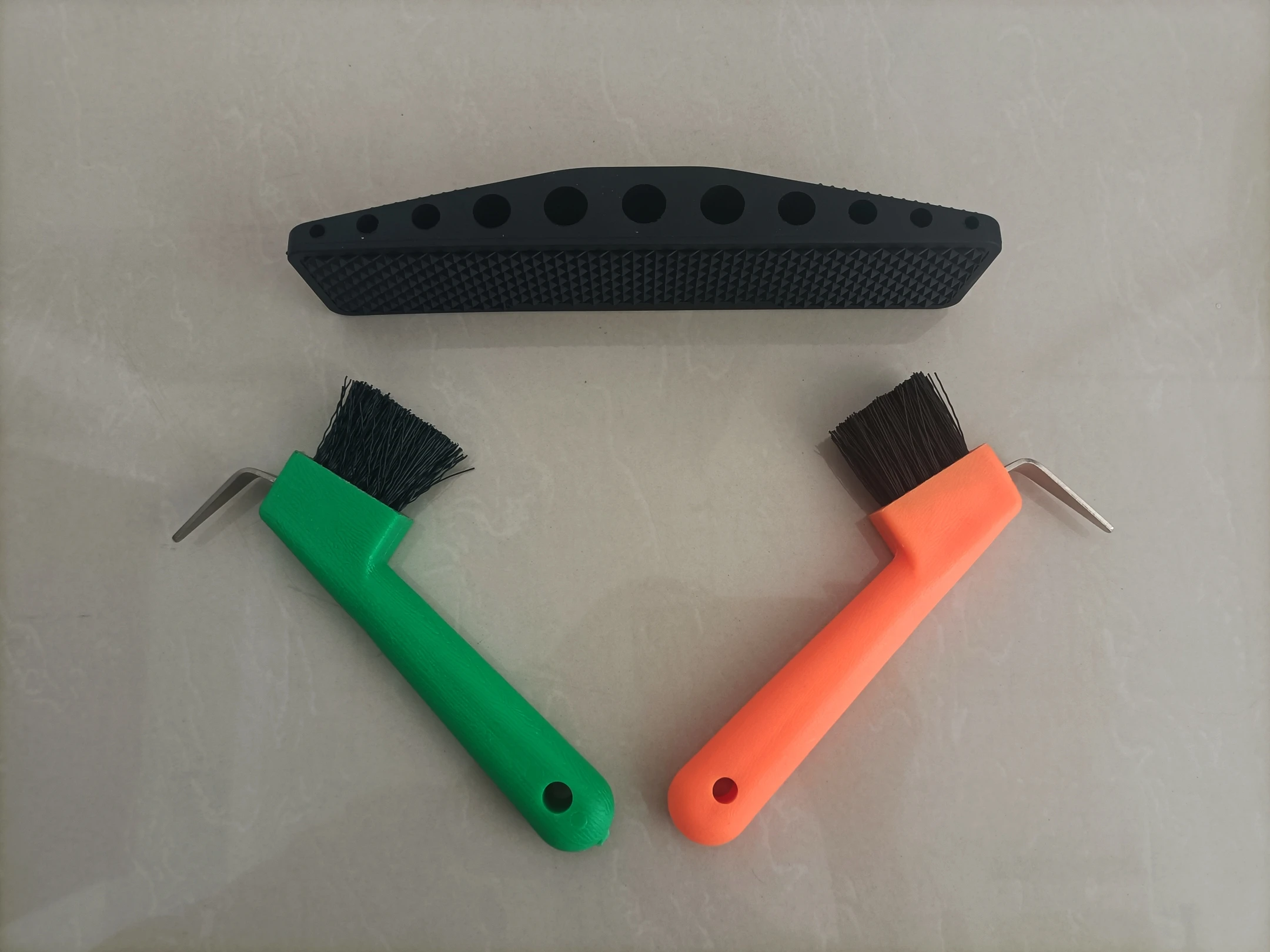 Hot Sale Horse Supplies Horse Brush For Grooming With Reinforcement