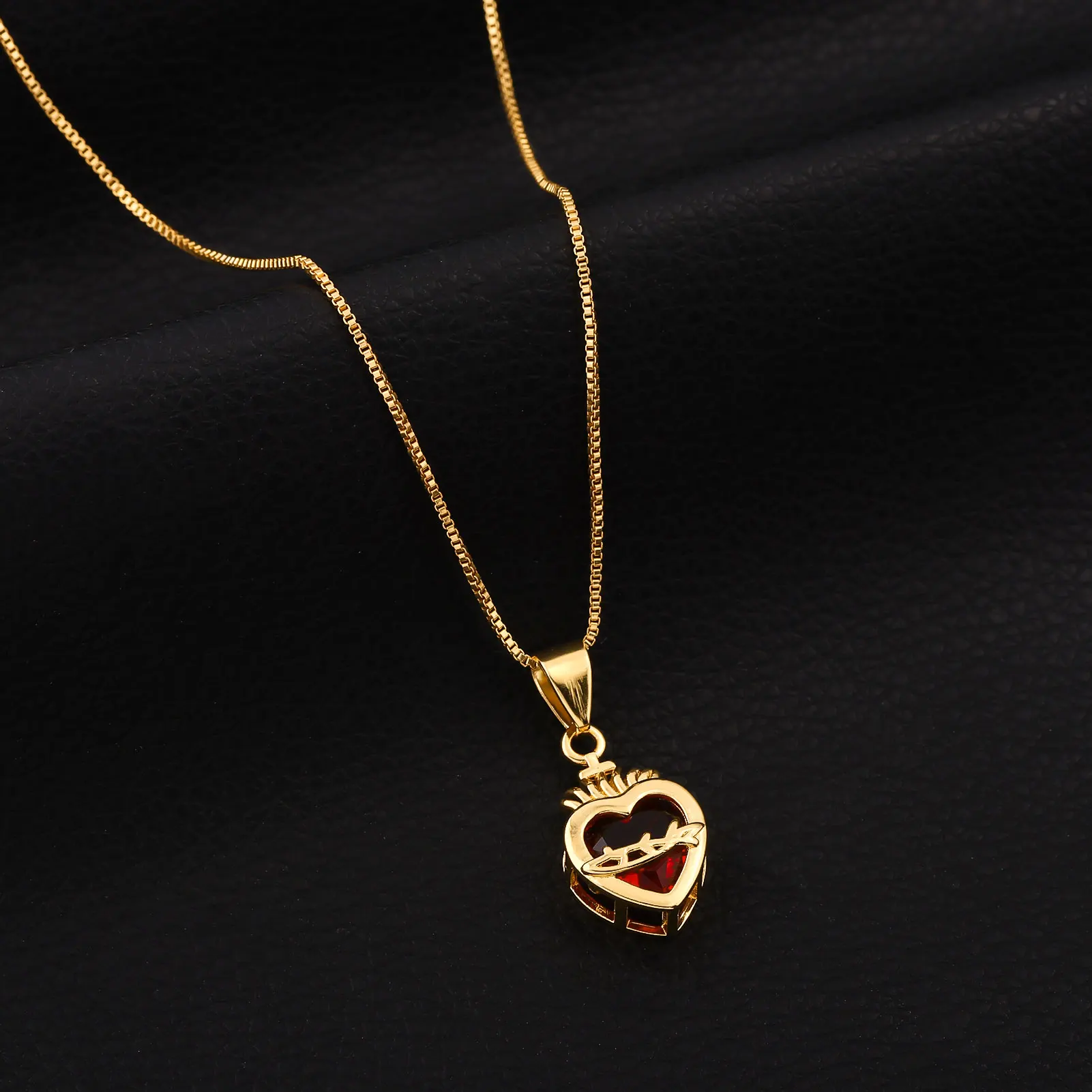 Elegant Zircon Heart Bow Necklace for Women