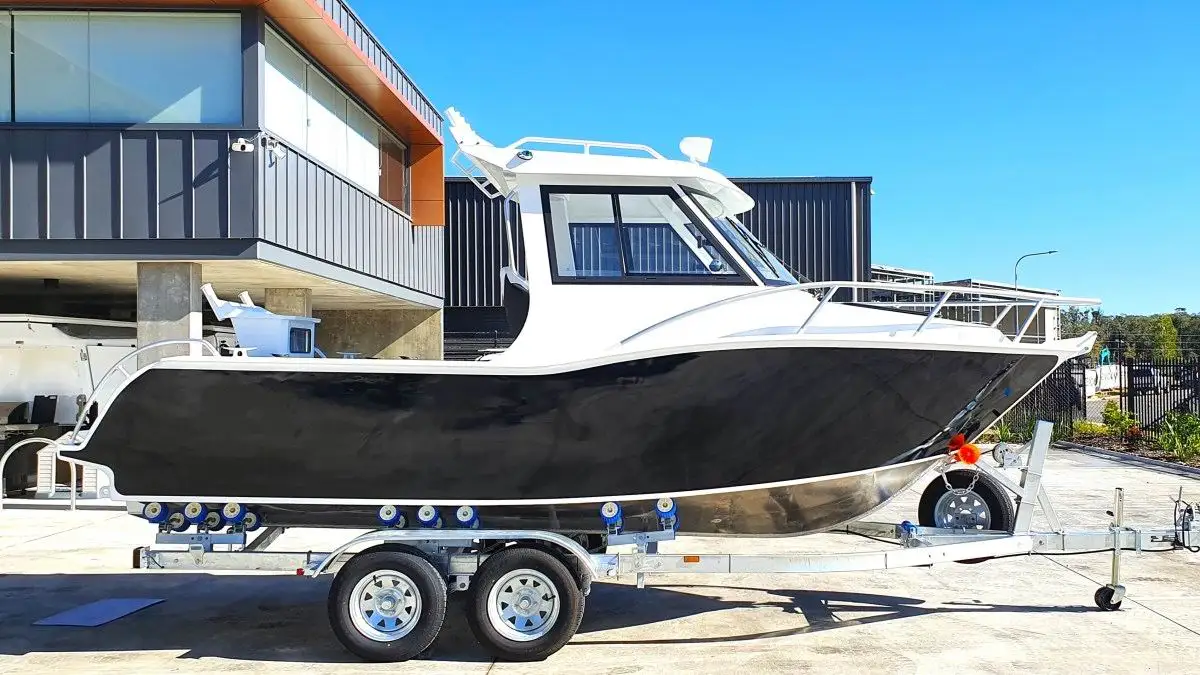 Best Sale Speed  6m/21ft Aluminium Cabin Fishing Boat With Hardtop