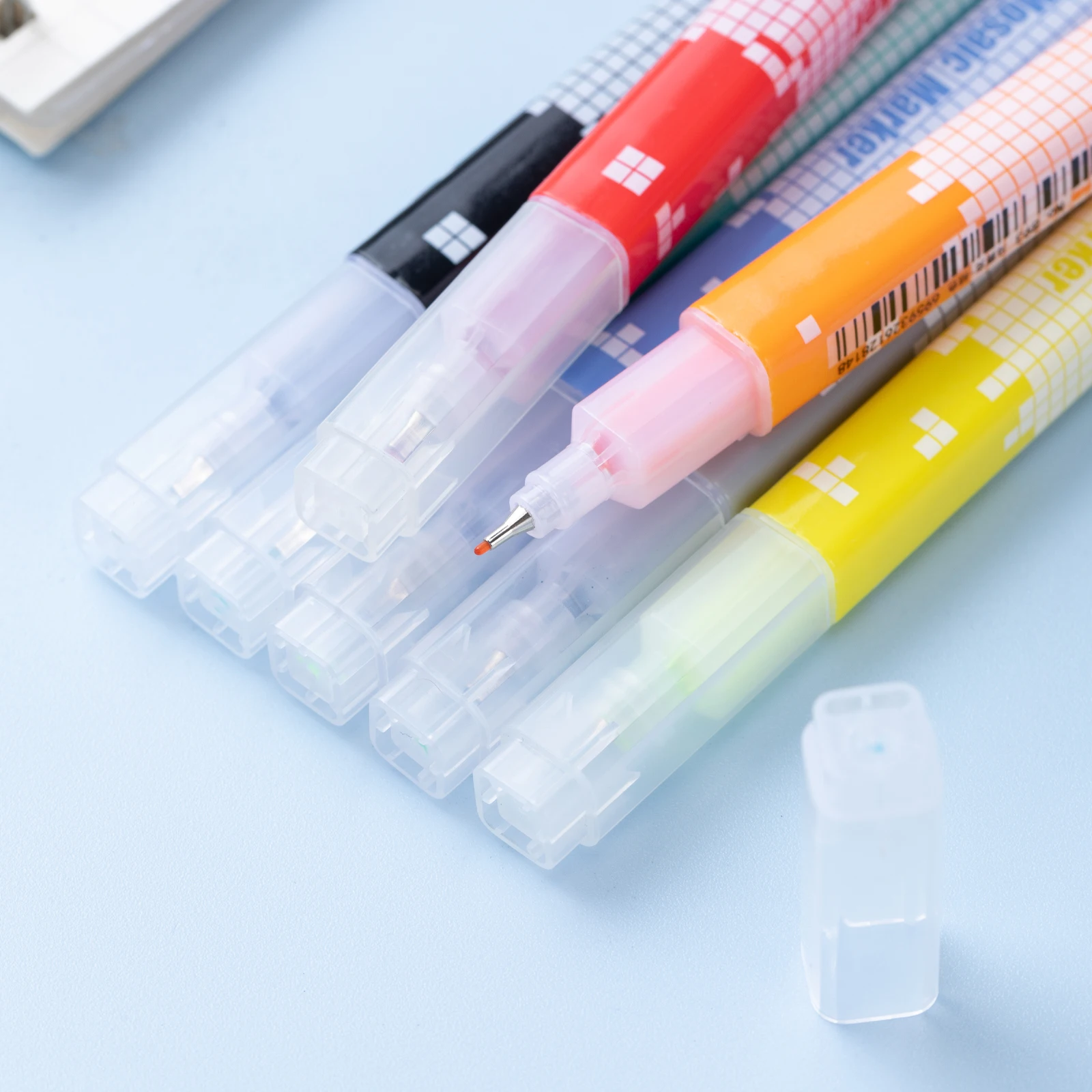 Creative Colored Square Nib Highlighters 16 Color Dual Tip Journal Markers Fineliner Pens for Kids Journaling Doodling Supplies
