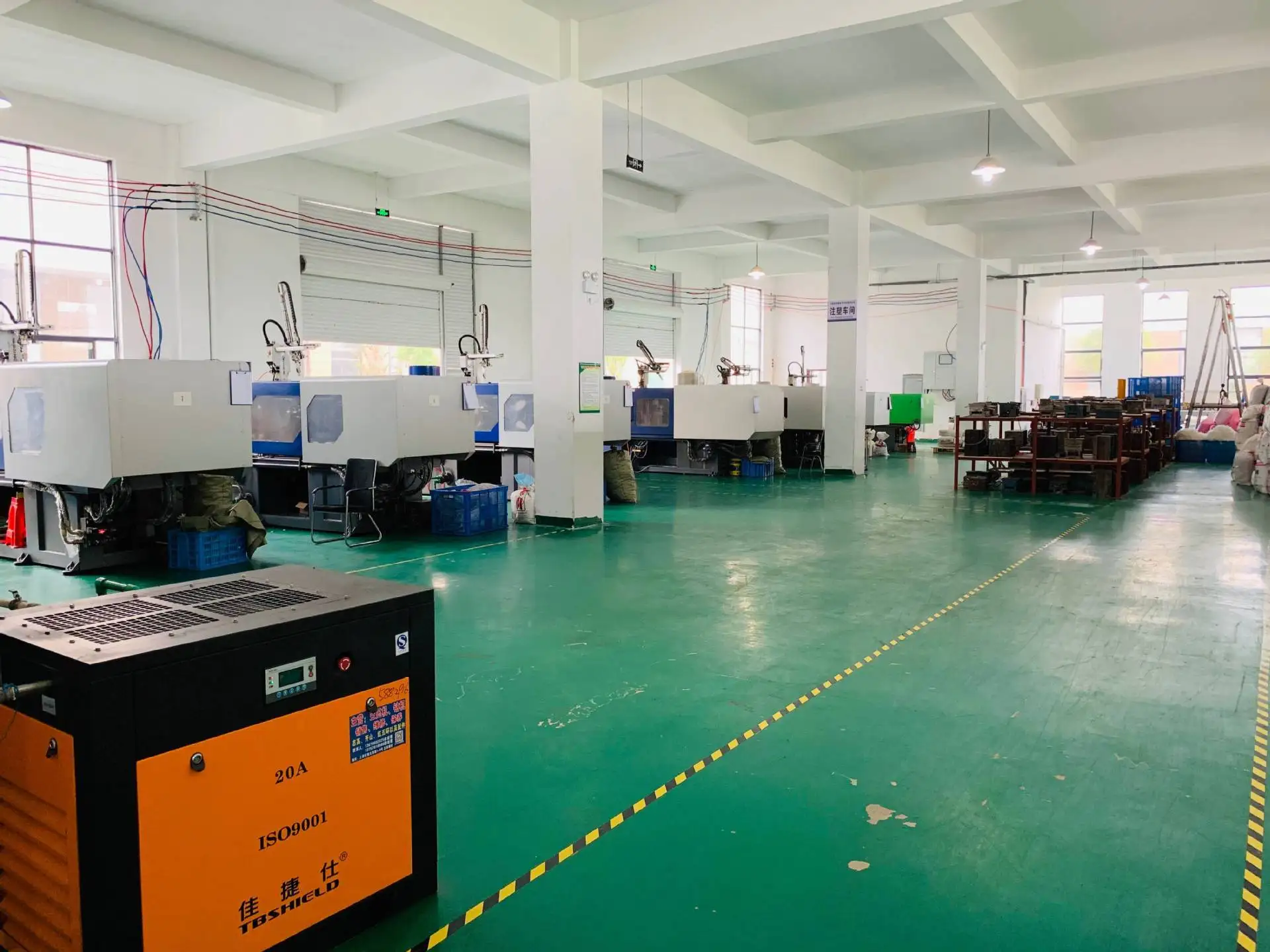 Jinhua Haijun Crafts Co., Ltd. 2