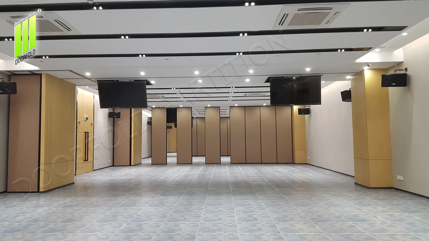 Commercial Hotel Room Office Sliding Partition Wall Panel Soundproof Conference Hall Operate Panel Movable Sliding Door