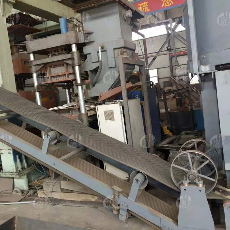 China Foundry Green Sand Casting Horizontal Flaskless Moulding Machine and Molding Line Good As Sinto and DISA