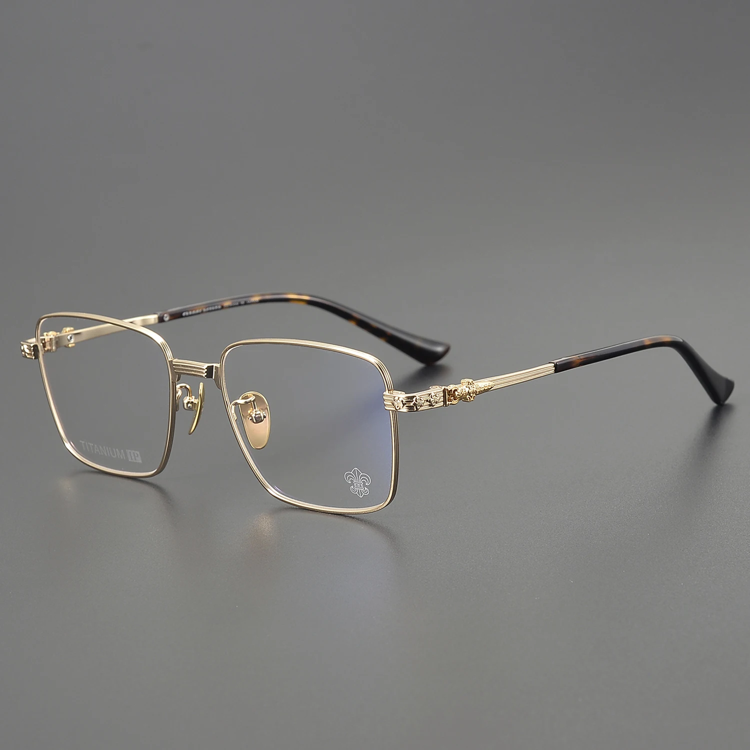 Ultra-Light Titanium Luxury Eyeglasses 2024