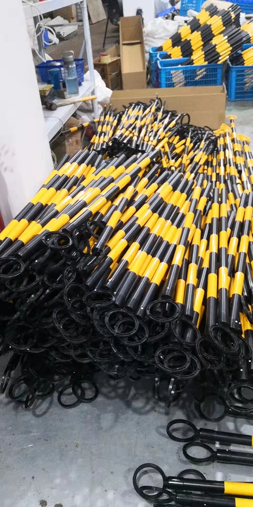 Выдвижная конусная штанга для подключения