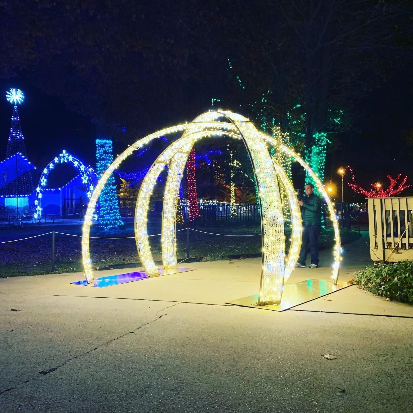 2022 New Design Outdoor Street Display Giant Motif Light Decorations for Christmas