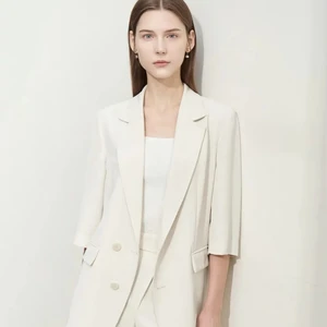 Modern Fashion Women's Summer Suit with Single Breasted Button Custom Logo Thin Polyester Lining Breathable Casual Office Style