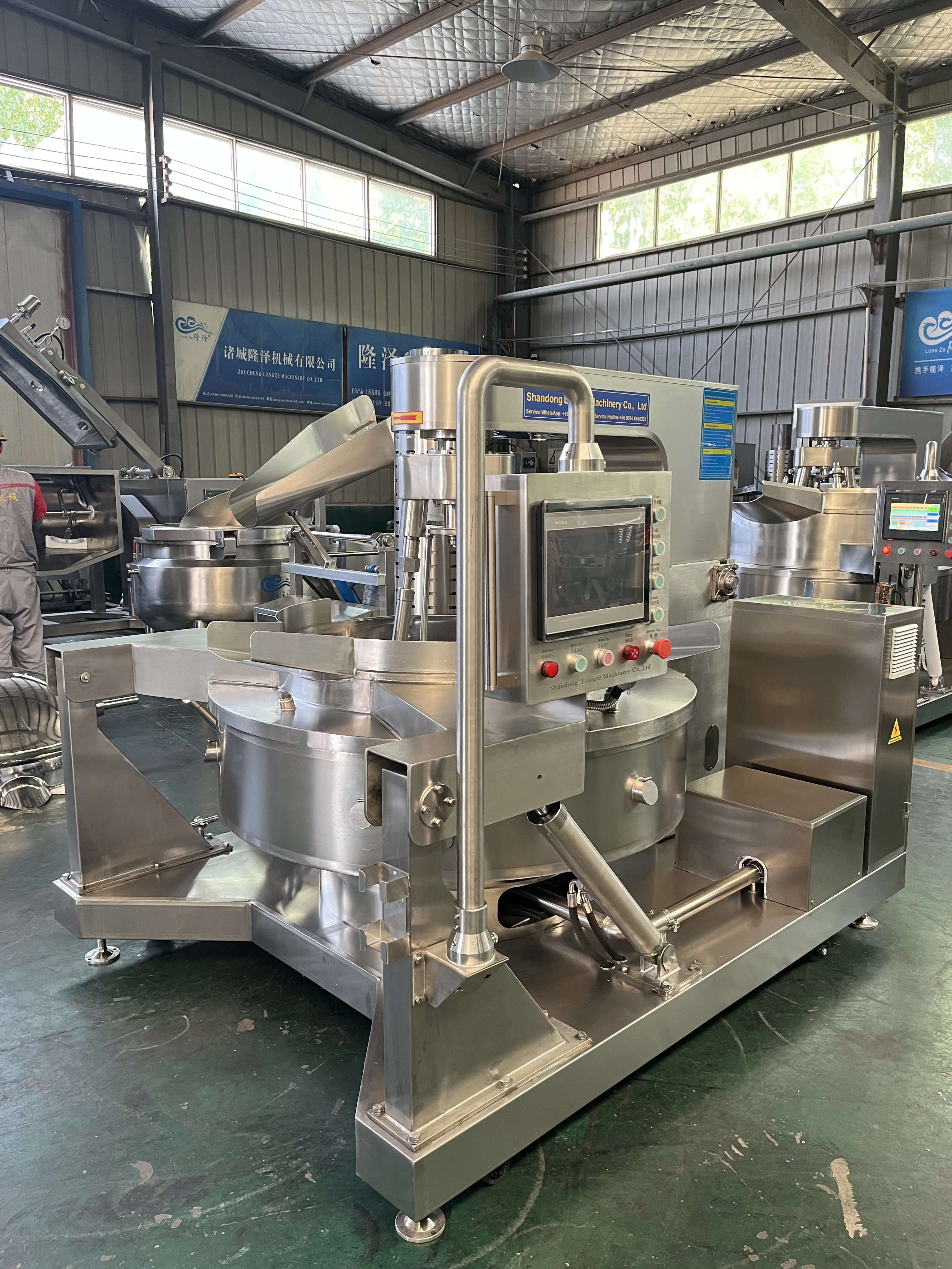 Automatic Commercial Sugar Caramel Food Industrial Gas Electric Tilting Cooking Pot with Mixer Jam Cooking Mixer Machine
