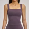 Camiseta sin mangas morada