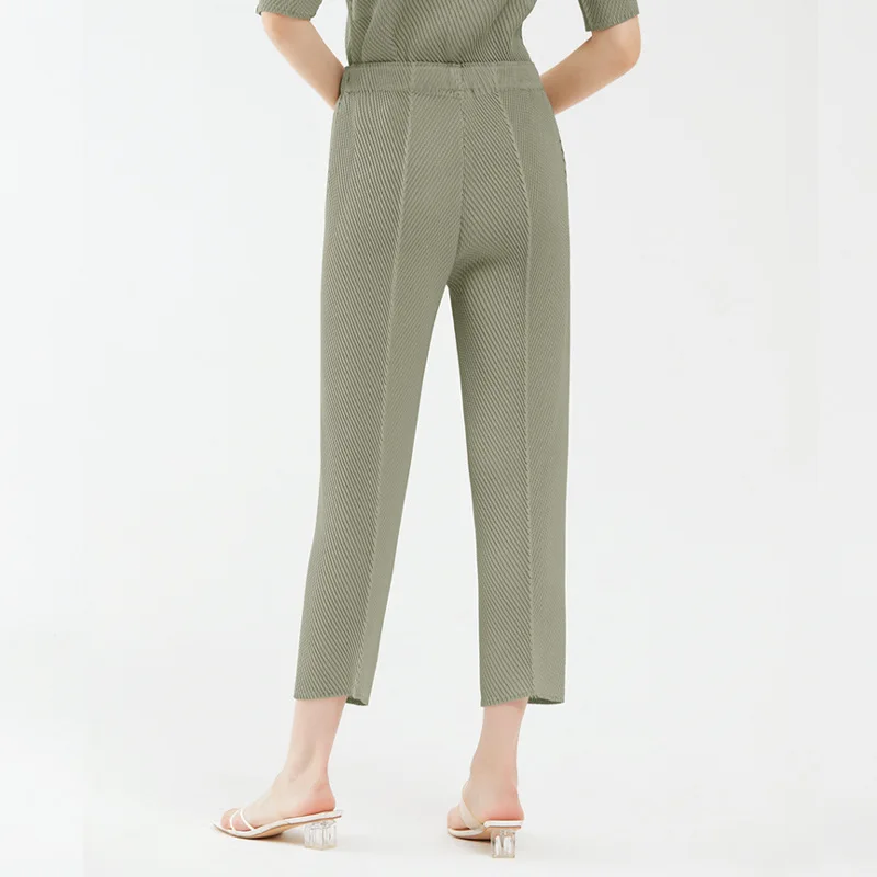 Spring and Summer New Style Fish Scale Pleats High Quality Casual Slim Trousers Loose Solid Color Pants for Women