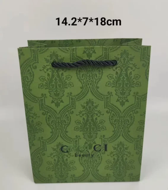 Big Brand Ivory Board Lipstick Perfume Gift Bag Wholesale Cosmetic Paper Handbag Cosmetic Packaging Bag