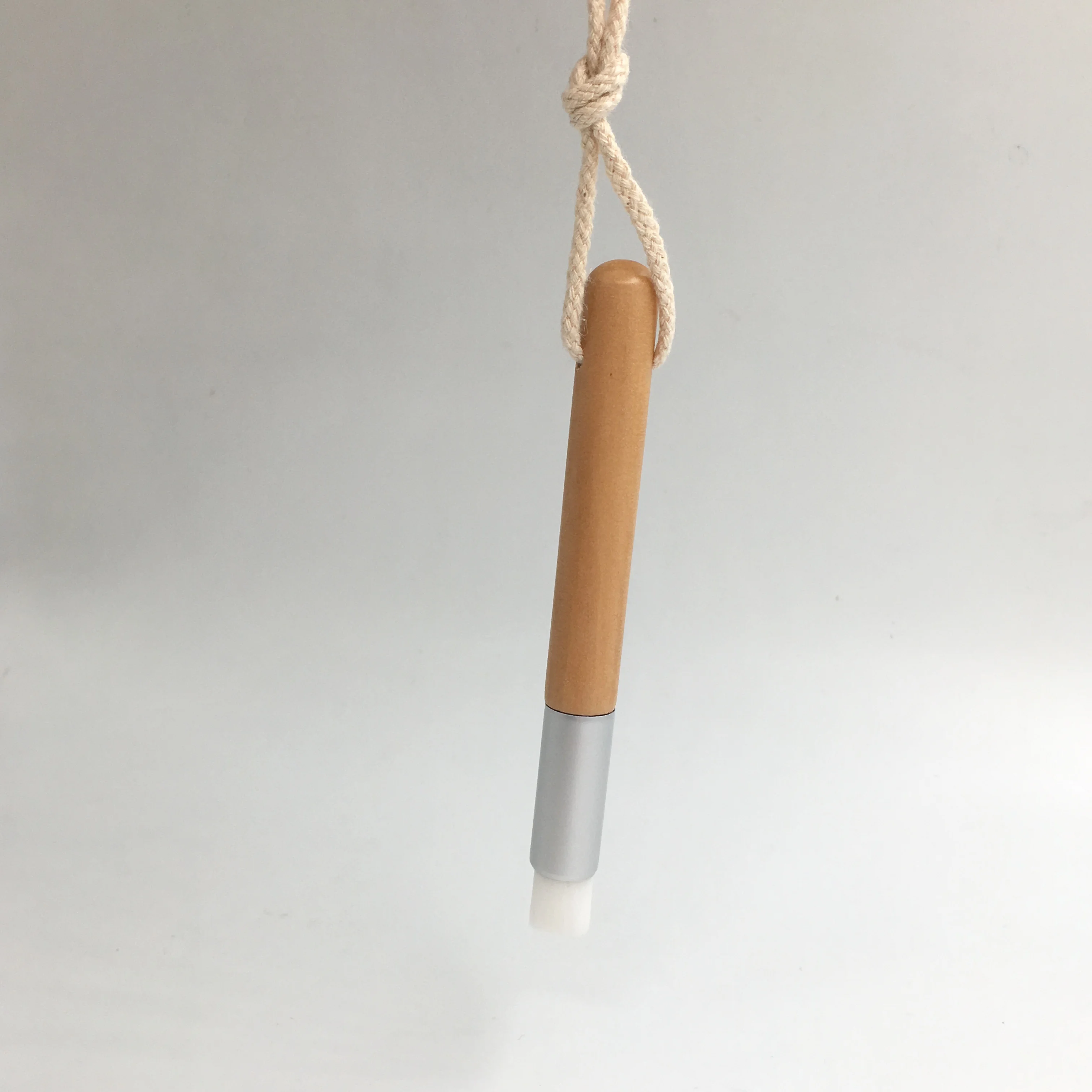 Щетки для чистки древесины