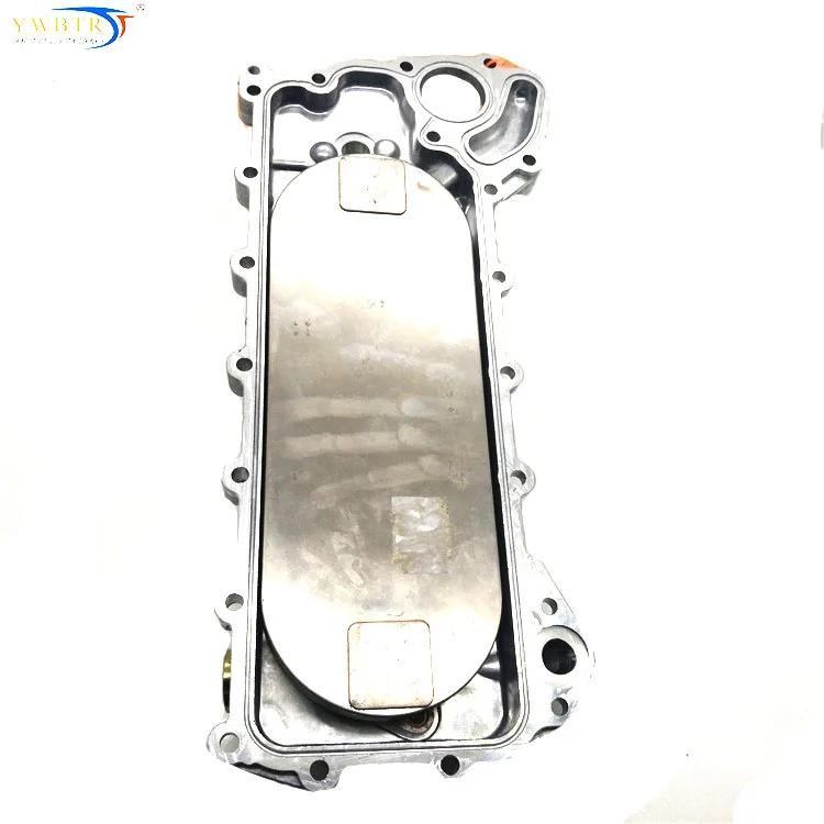 AUTO PARTS 4HE1 NPR OIL COOLER ASSY 8980853120 8-98085312-0 8 